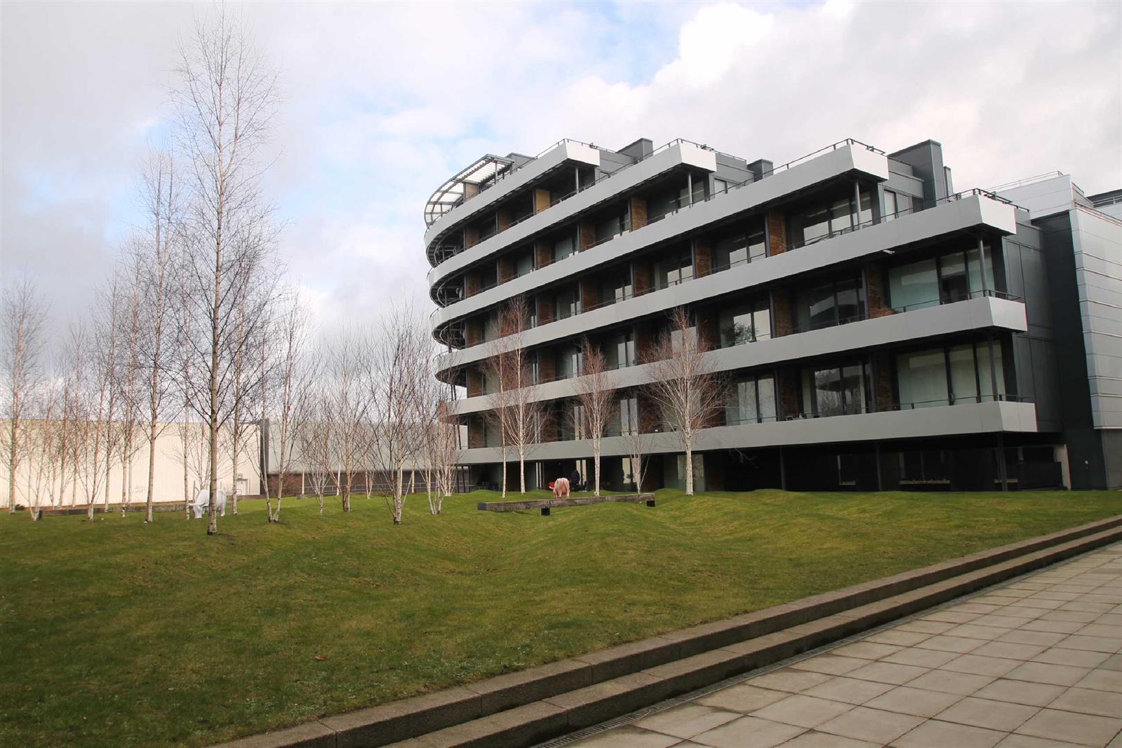 Budenberg, Woodfield, Altrincham